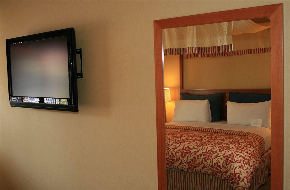 Hotel Wild Palms, A Jdv By Hyatt 4*