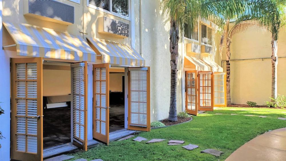 Hotel Wild Palms, A Jdv By Hyatt 4*